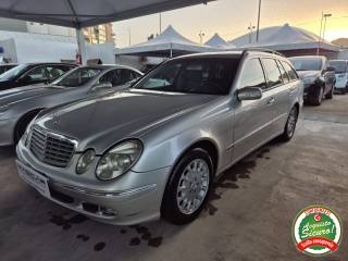 MERCEDES-BENZ E 220 usata, con Airbag laterali