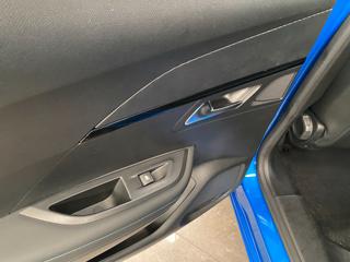 PEUGEOT 2008 usata, con USB