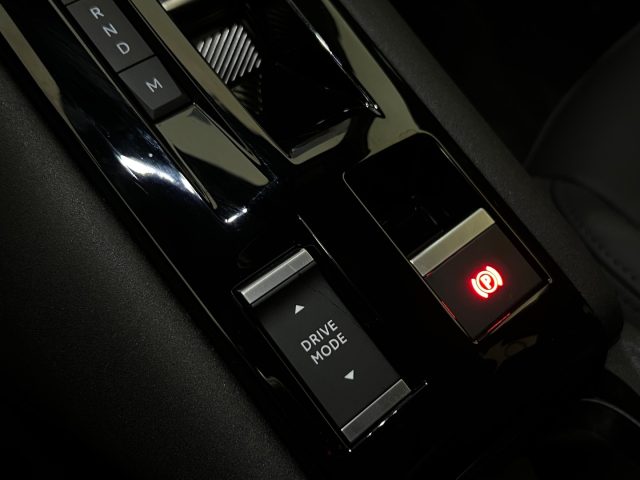 ALFA ROMEO Junior usata, con Volante multifunzione