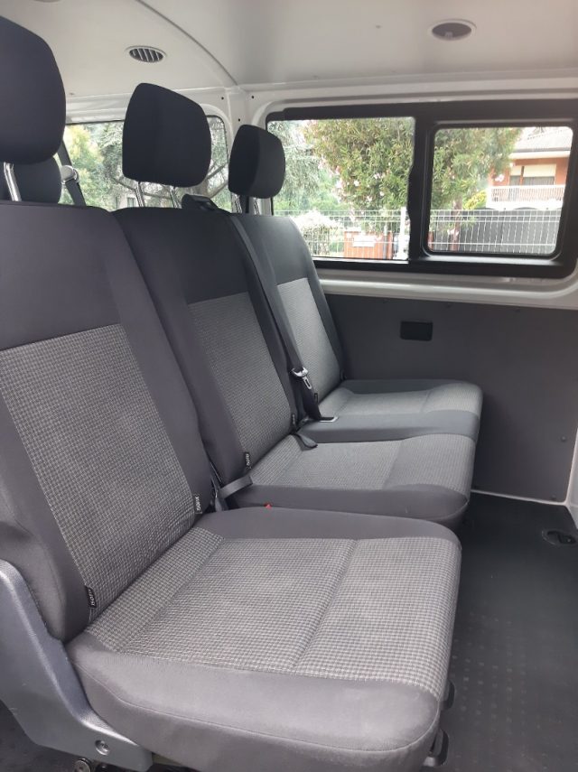 VOLKSWAGEN Transporter usata 30