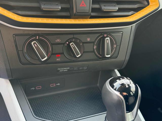 SEAT Arona usata, con Specchietti laterali elettrici