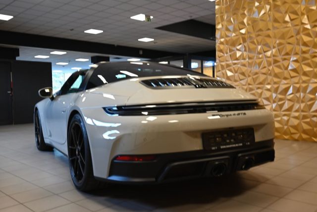 PORSCHE 992 usata 158