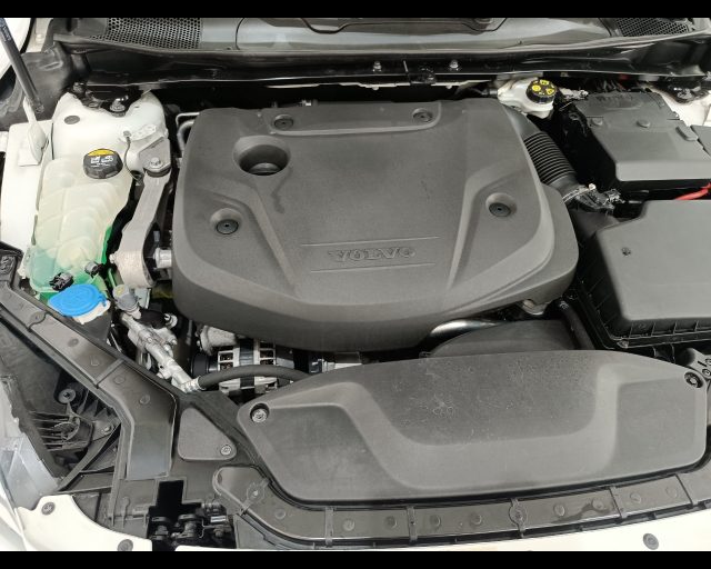 VOLVO V40 usata 22