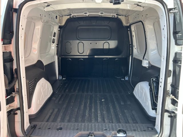 RENAULT Kangoo usata, con ESP
