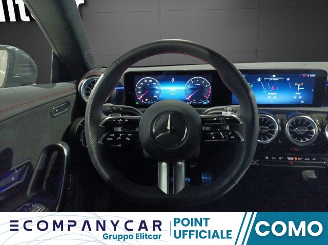 MERCEDES-BENZ CLA 200 usata, con Controllo automatico clima