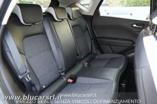 RENAULT Captur usata, con Sedile posteriore sdoppiato