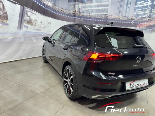 VOLKSWAGEN Golf usata, con Boardcomputer