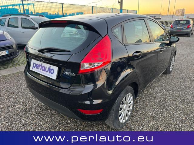 FORD Fiesta usata, con Autoradio