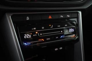 VOLKSWAGEN T-Roc usata 17