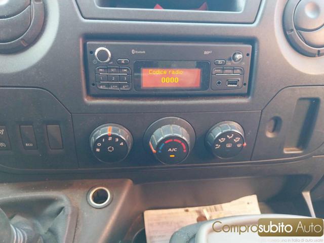 RENAULT Master usata 12