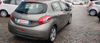 PEUGEOT 208 usata, con Alzacristalli elettrici