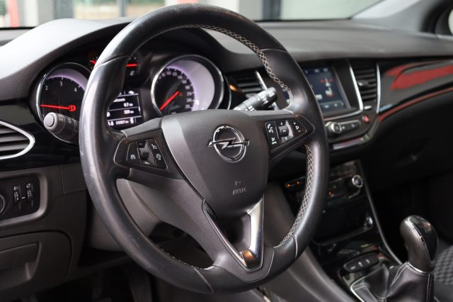 OPEL Astra usata, con Volante multifunzione