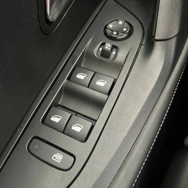 PEUGEOT 2008 usata, con Bracciolo