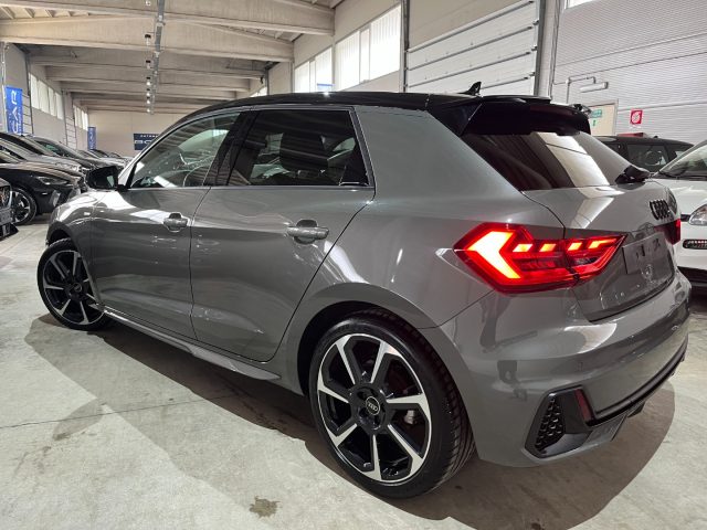 AUDI A1 usata, con Autoradio