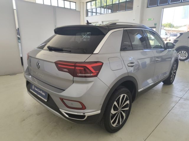 VOLKSWAGEN T-Roc usata, con Autoradio