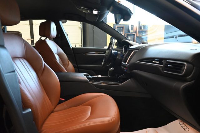 MASERATI Levante usata 39
