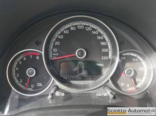 VOLKSWAGEN up! usata, con ESP