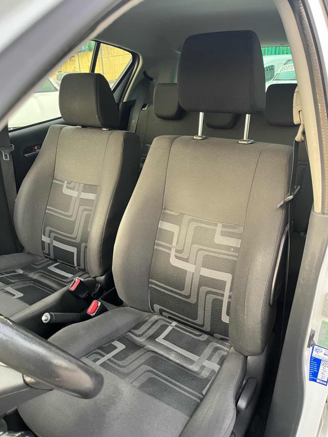 SUZUKI Splash usata, con Sedile posteriore sdoppiato