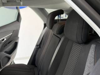 PEUGEOT 3008 usata, con Autoradio digitale