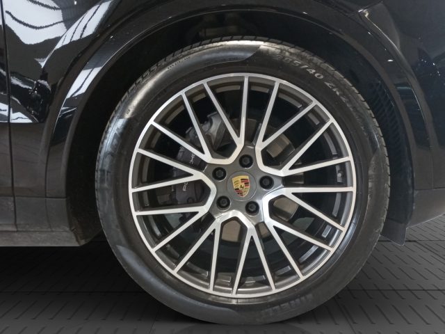 PORSCHE Cayenne usata 13