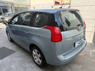 PEUGEOT 5008 usata, con Alzacristalli elettrici