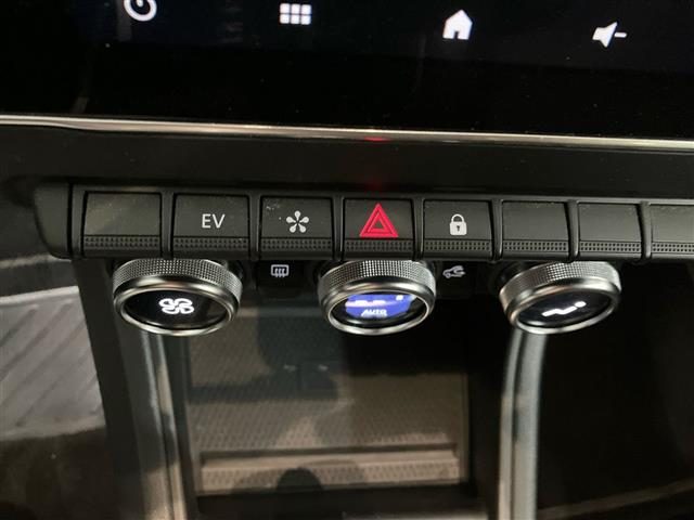 RENAULT Captur usata, con Hill holder