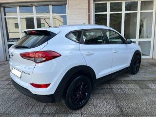 HYUNDAI Tucson usata 7