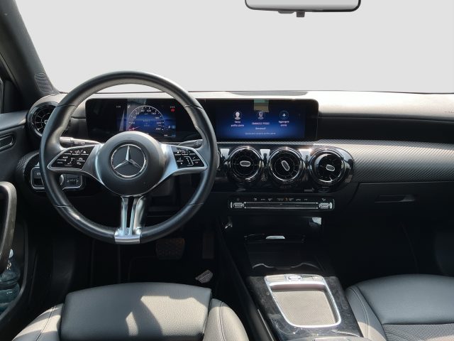 MERCEDES-BENZ A 180 usata 10