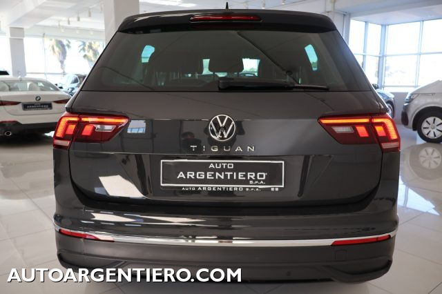 VOLKSWAGEN Tiguan usata, con Airbag Passeggero