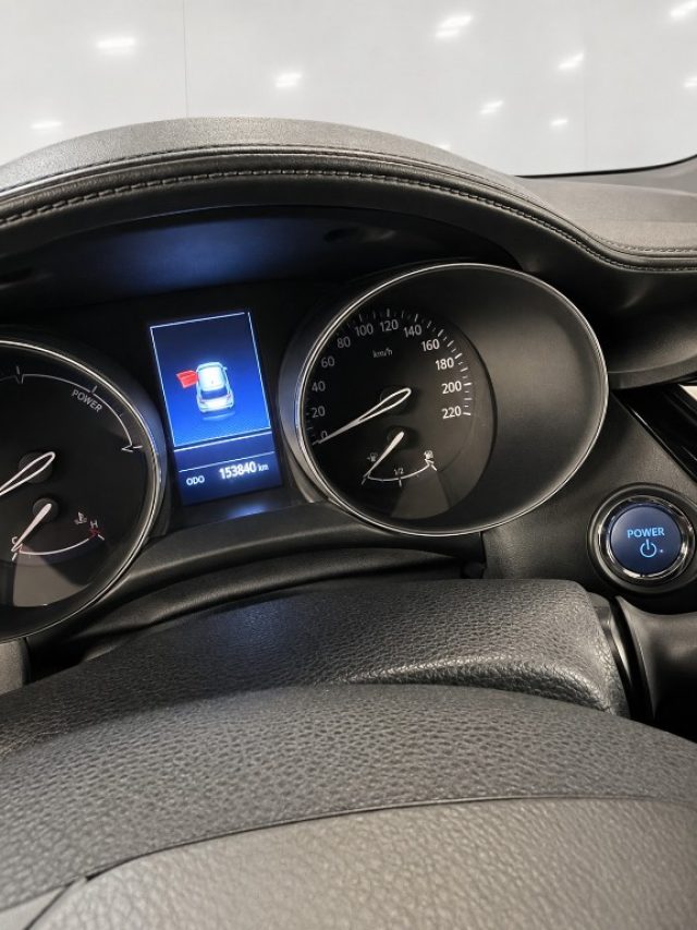 TOYOTA C-HR usata, con Interni in pelle