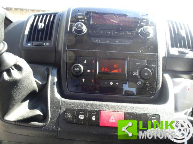 PEUGEOT Boxer usata, con Fari LED