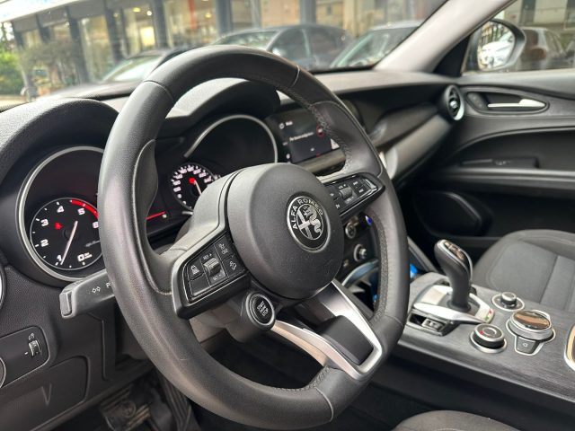 ALFA ROMEO Stelvio usata, con Climatizzatore