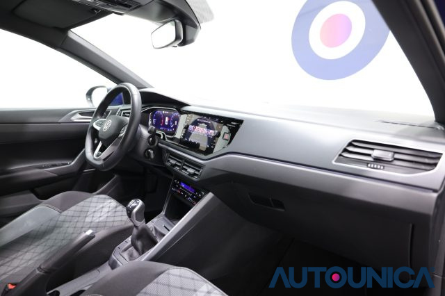 VOLKSWAGEN Taigo usata 51