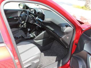 PEUGEOT 2008 usata, con Controllo trazione