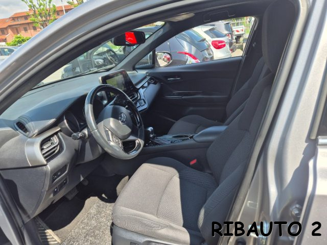 TOYOTA C-HR usata, con Specchietti laterali elettrici