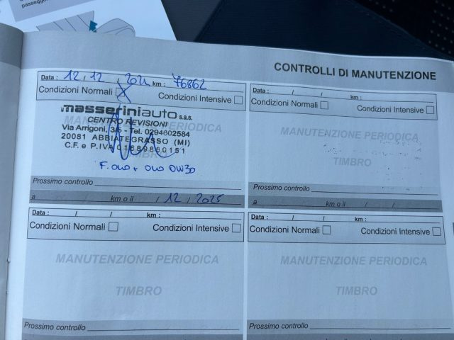 PEUGEOT 2008 usata, con Specchietti laterali elettrici