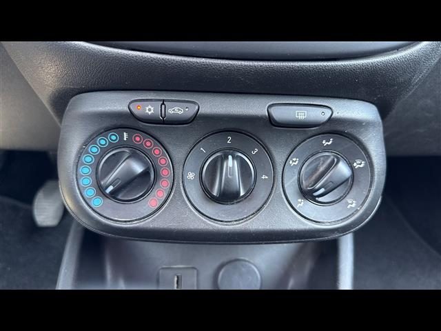 OPEL Corsa usata, con Servosterzo