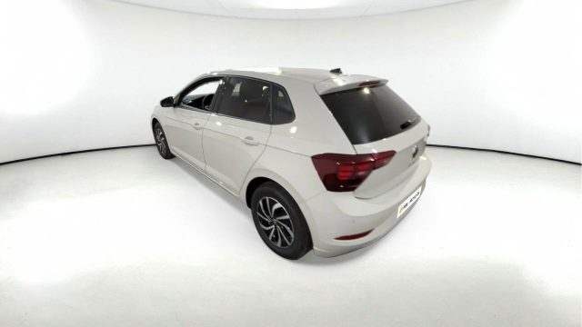 VOLKSWAGEN Polo usata, con USB