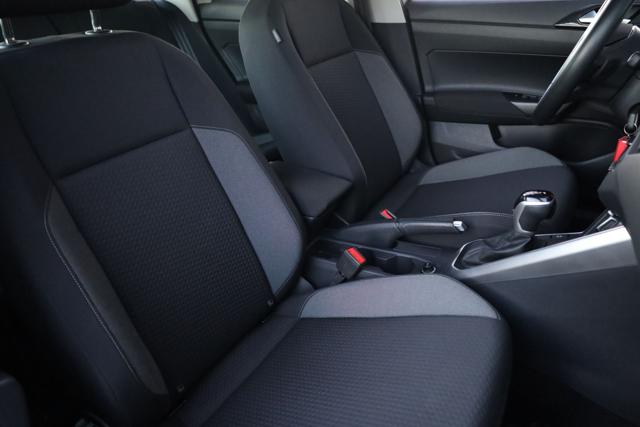 VOLKSWAGEN Taigo usata, con Fari full-led