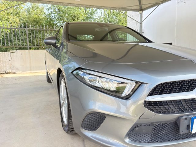 MERCEDES-BENZ A 180 usata, con Sistema di navigazione