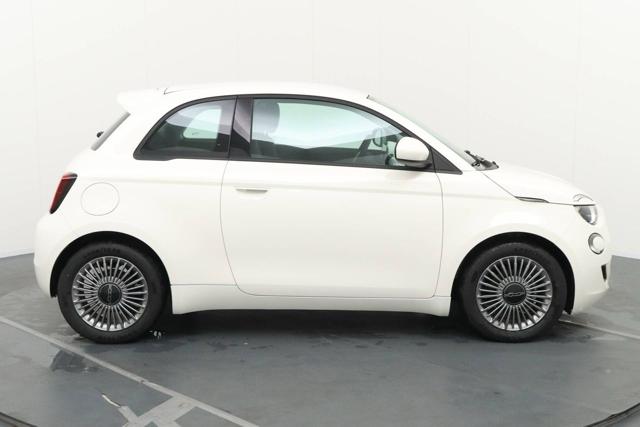 FIAT 500e usata, con Boardcomputer