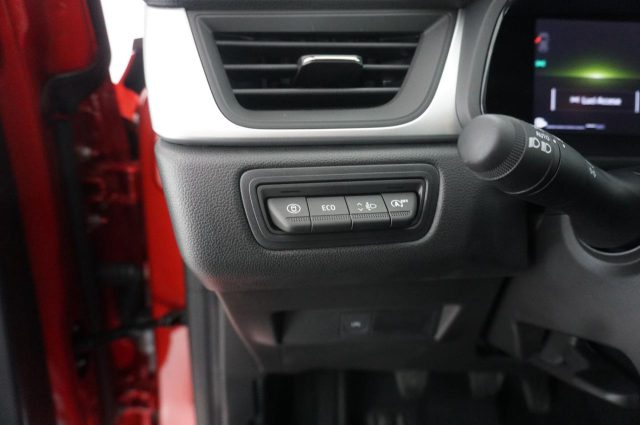 RENAULT Captur usata, con Volante in pelle