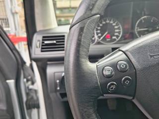 MERCEDES-BENZ A 180 usata, con Controllo automatico clima