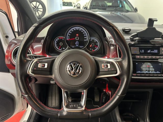 VOLKSWAGEN up! usata, con Climatizzatore