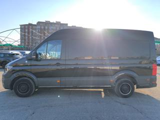 VOLKSWAGEN Crafter usata, con Airbag