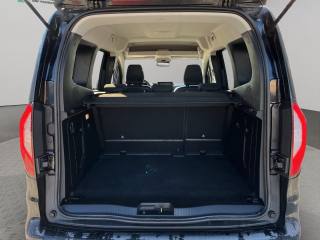 RENAULT Kangoo usata, con Autoradio digitale