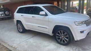 JEEP Grand Cherokee Grand Cherokee  3.0  Overland 250cv GANCIO TRAINO