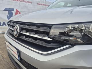 VOLKSWAGEN T-Cross usata 19