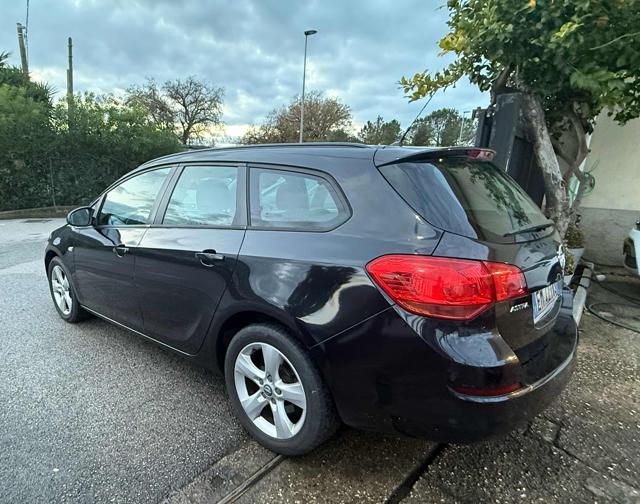 OPEL Astra usata, con Airbag laterali