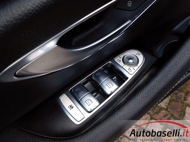 MERCEDES-BENZ E 220 usata, con Sound system